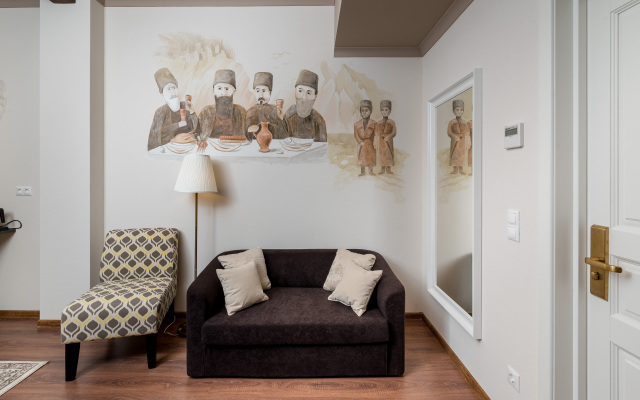 Welcome House Hotel