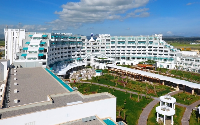 Limak Cyprus Deluxe Hotel