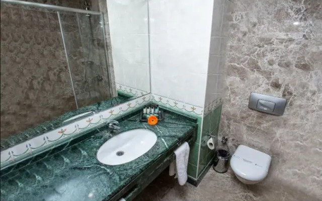 The Green Park Merter Hotel