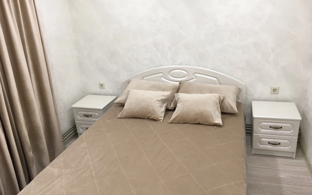 Na Ul Krasnoarmeyskaya 16 Flat