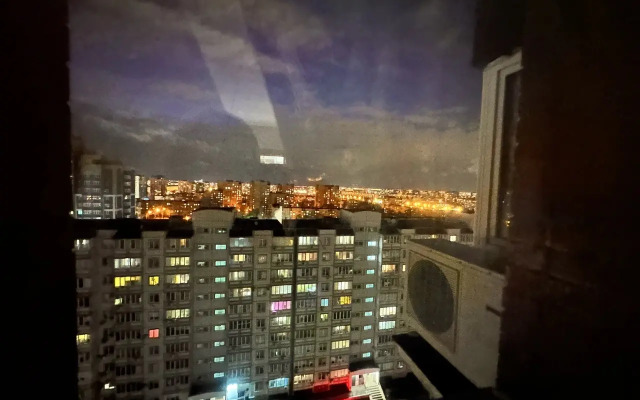 Marshala Zhukova 6 Okolo Lesa Flat