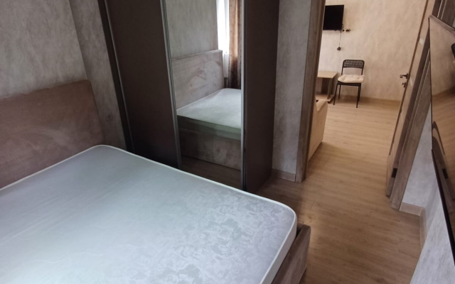 Na Ulitse Golubye Dali 61 Flat