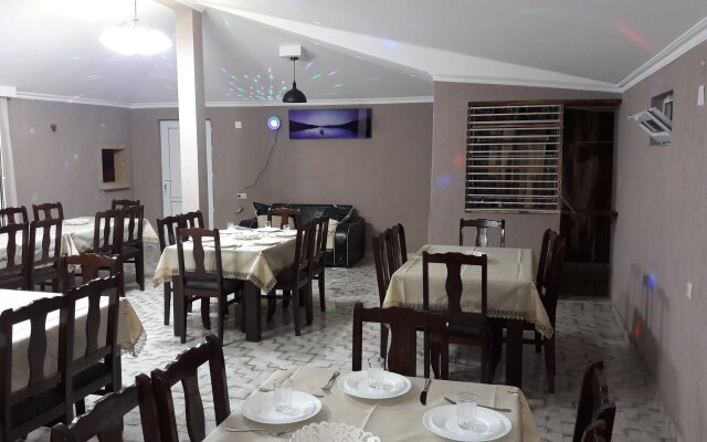 Zau Villa Hotel