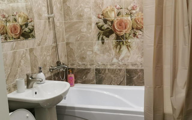V Uyutnom Tsentre Starogo Goroda Flat