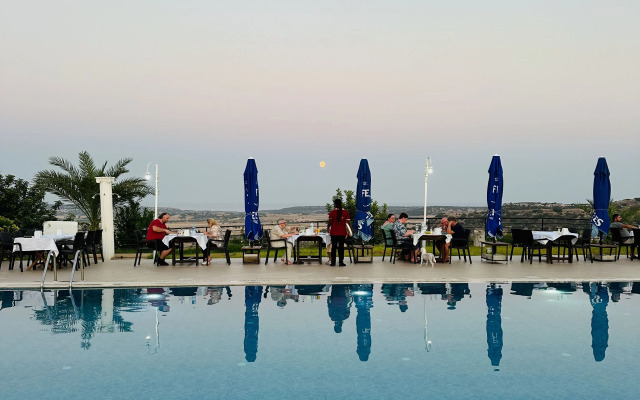 Celebi Garden Hotel	