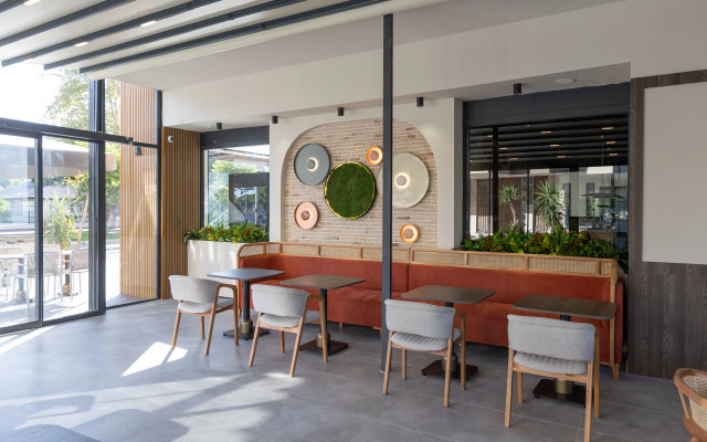Fora Inn Lara