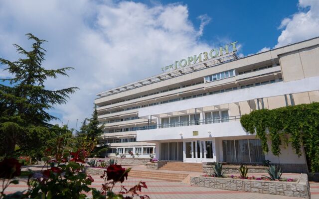 Kurortny Hotel Atelika Gorizont Sudak 2**