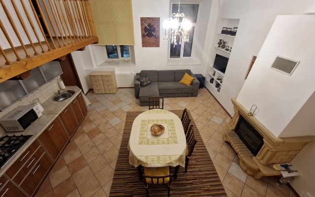 Апартаменты с камином на Чайковского 2/7