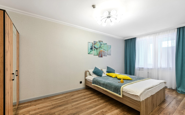 Odnokomnatnaya V 15 Minutah Ot Aeroporta Apartments