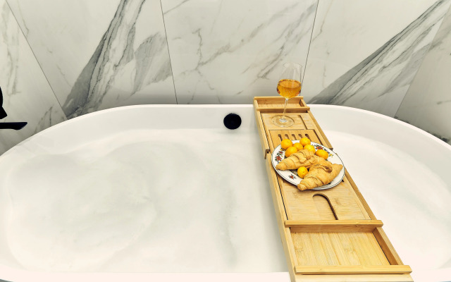 Апартаменты Двуxуpовневые в Центре Москвы