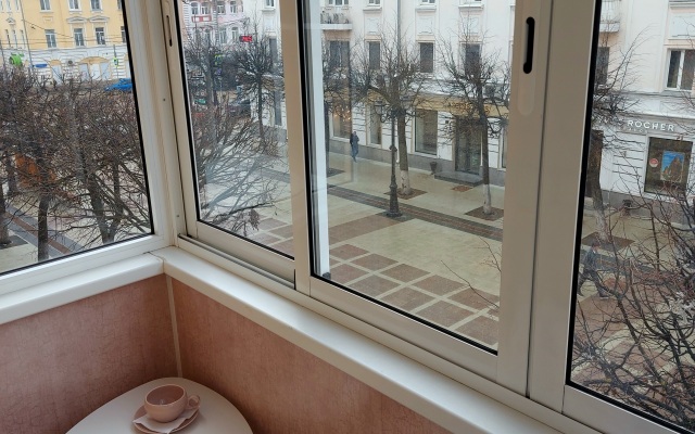 Квартира Волжский берег на Трехсвятской, 28