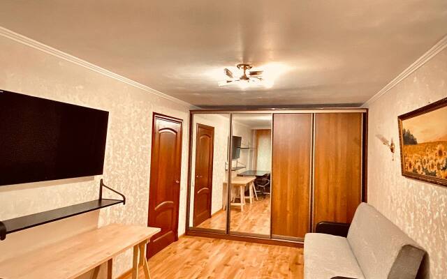 Ryadom S Metro Shelepikha Flat