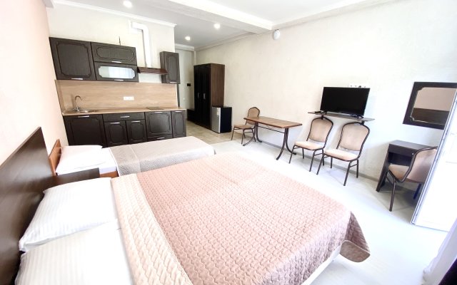 Mountain Hill Apartment