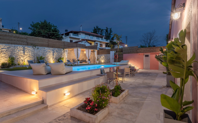 Arhontiko Arhanes Suites Apartments