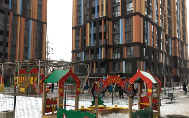 2-Bedroom u Metro Dvigatel Revolyutsii Flat