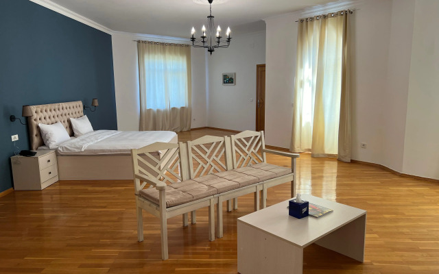 Hotel Art Club Suites