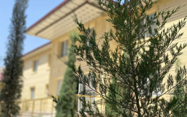 Hotel Tarmita Plaza