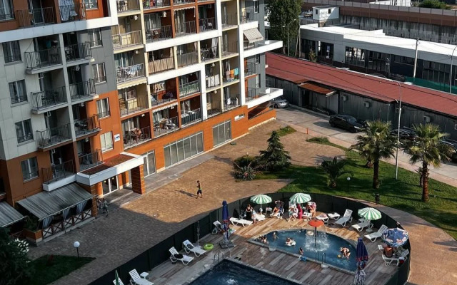 Квартира с Видом на Бассейн