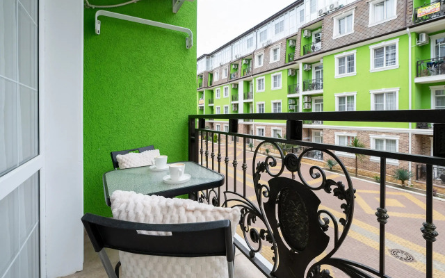 Red Apartments Art Layt Siti Monro Apartments