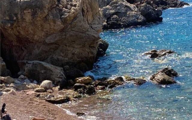 Goknar Knidos Hotel