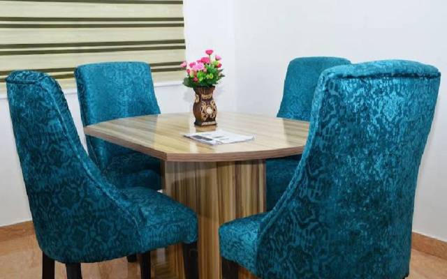 Sterling Lakeview Suites Apart-hotel