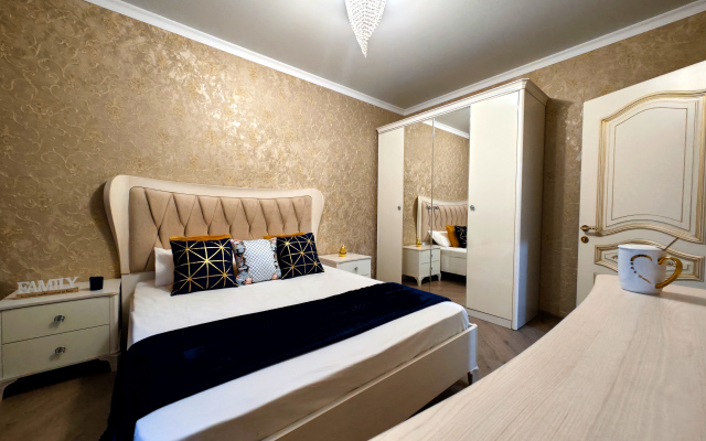 Raidas Lyuks na Pestova 15 Flat