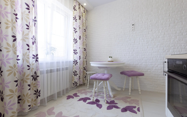 Green FOX Na Ulice Latysheva 3E/1 Apartments