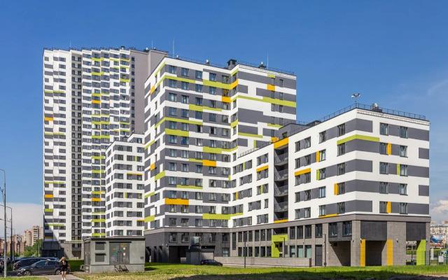 S Otlichnym Vidom Na Gorod Pryamo U Metro Apartments