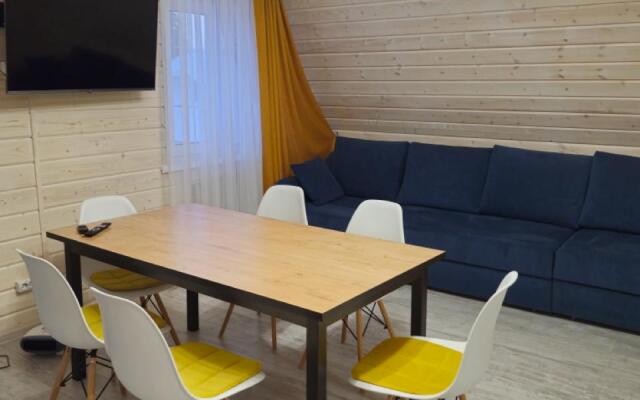 Частный дом Гостевой дом Хвоюшечка