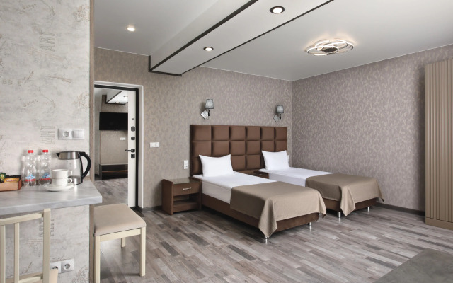 Mirros Subay Hotel Dombay