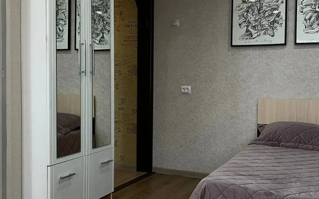 Квартира Трехкомнатная квартира с видом на Волгу