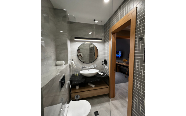King Plaza Hotel