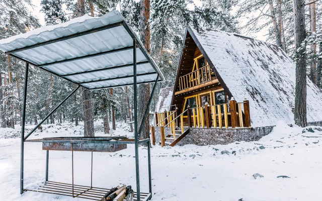 Коттедж в Лесу от Квартирукинг