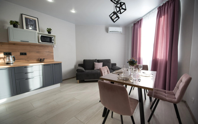 Апартаменты Smile Apartments Дизайнерские в ЖК Сказка