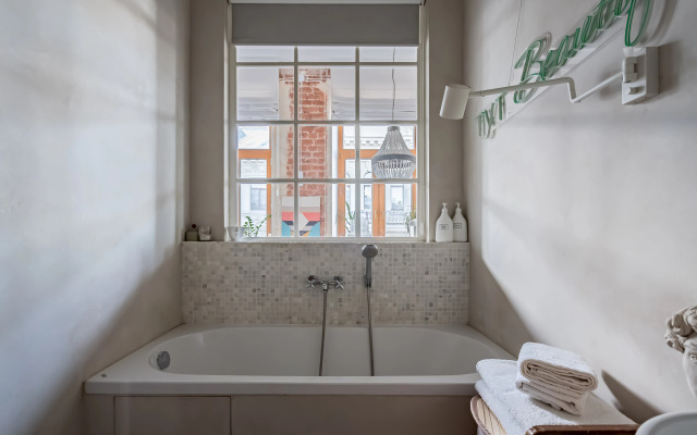 Апартаменты Your Luxury Apart на Восстания для 4 Гостей