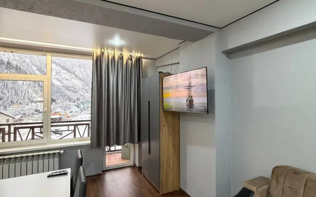 Апартаменты Уютная Студия в Центре Домбая