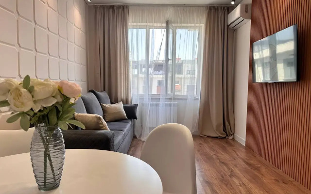 Квартира Уютная в Центре Махачкалы рядом с Пляжем и Ресторанами