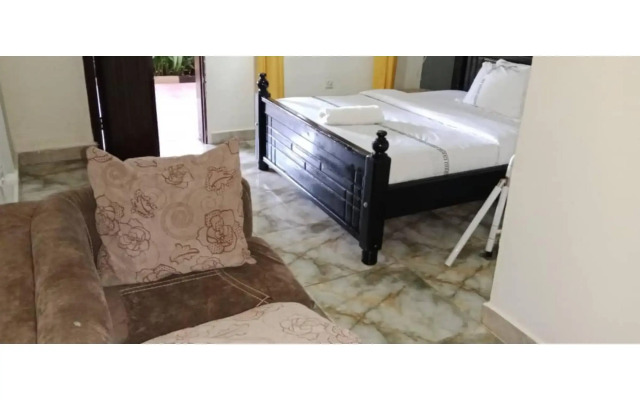 Гостевой Дом Gorilla Africa