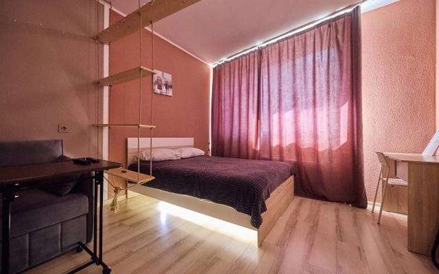 Apartamenty Bul'var Studia dla 6 gostej s parkovkoj i panoramnym vidom na gorod