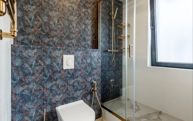 S Dzhakuzi V Tsentre Sochi Flat