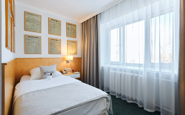 Vostok Hotel