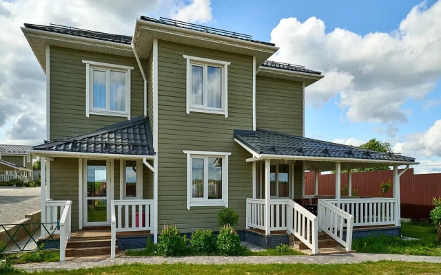 Kottedzh s saunoy ryadom s Petergofom Private house