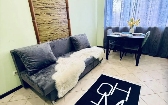 Апартаменты КВАРТ отель на Свободы