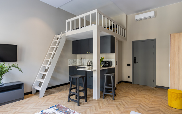 Briscorn Living Quarters