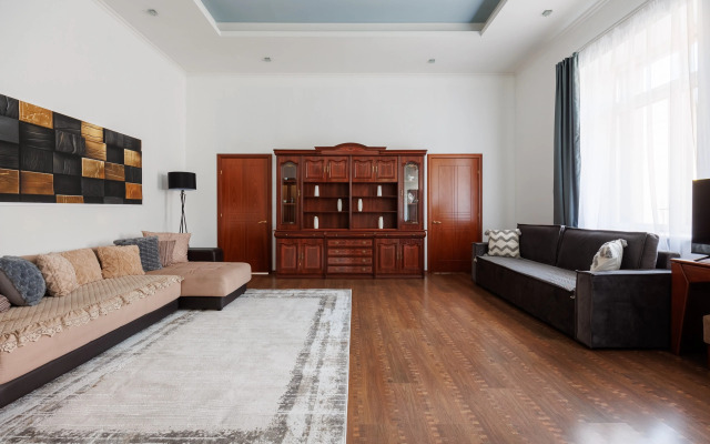 Апартаменты Трехкомнатные с балконом 8 гостей