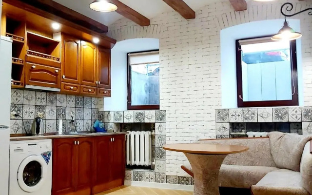 V Tsentre Goroda Apartments
