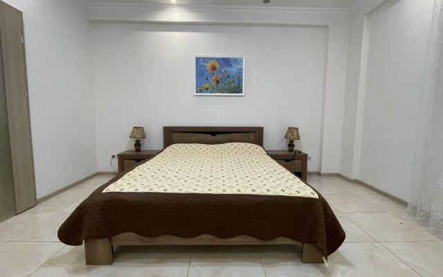 U Morya Zhk  Valensiya Flat