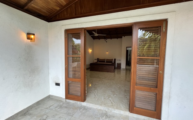 Dinoos Weligama Villa