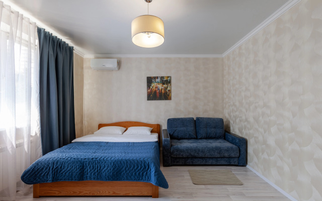 Квартира Уютная 2-к на Лукачева 10