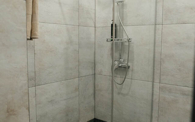 Квартира TroeSutokApart Металлургов 27